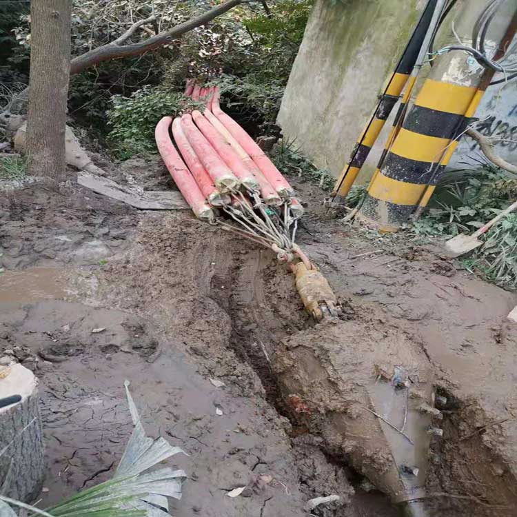 盘锦矿井拖拉管